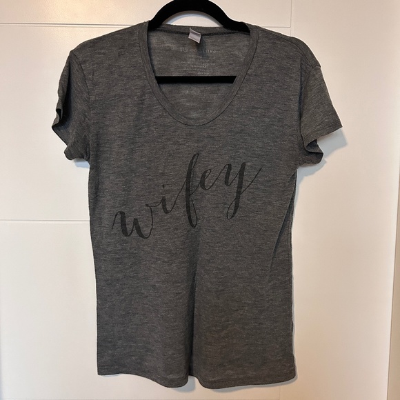 ILY COUTURE | "WIFEY" Tee | Small - Picture 3 of 5